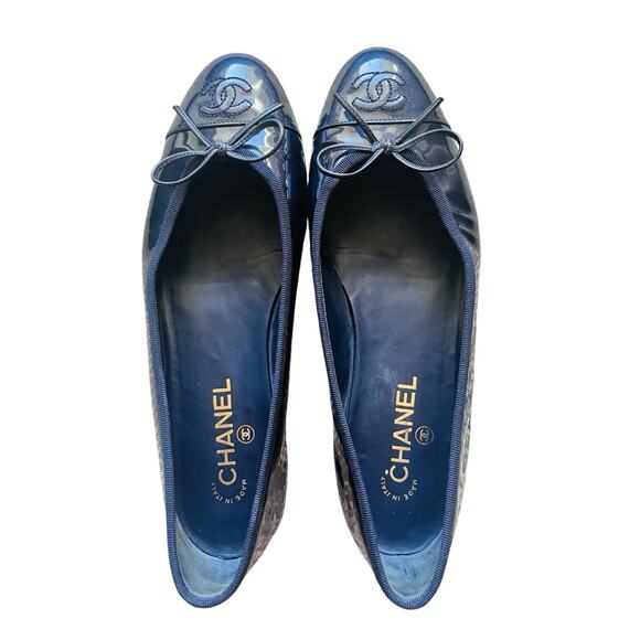 Chanel Patent Leather Blue Ballet Flats - Size 40 - 100% Authentic - Picture 4 of 16
